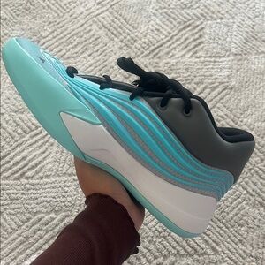 Grade School Adidas Dame X J Basketball Sneakers